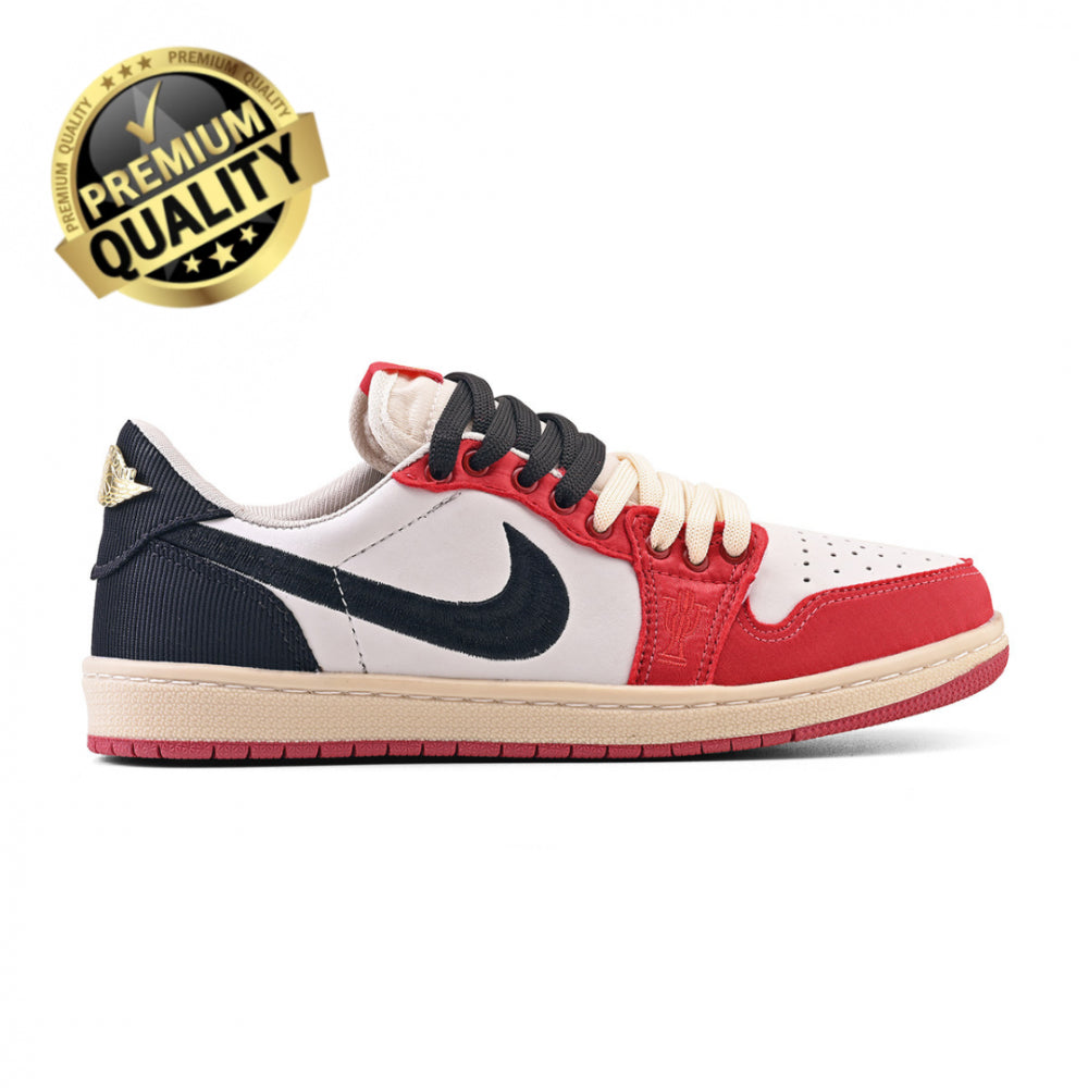 air-jordan-1-retro-low-og-trophy-room-away-tricolor-41-67d084626aeeb-large.webp